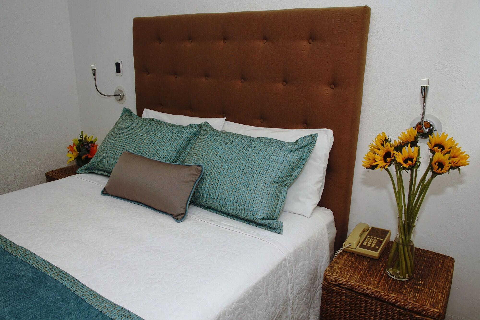 Los Milagros Hotel Cabo San Lucas Exteriör bild